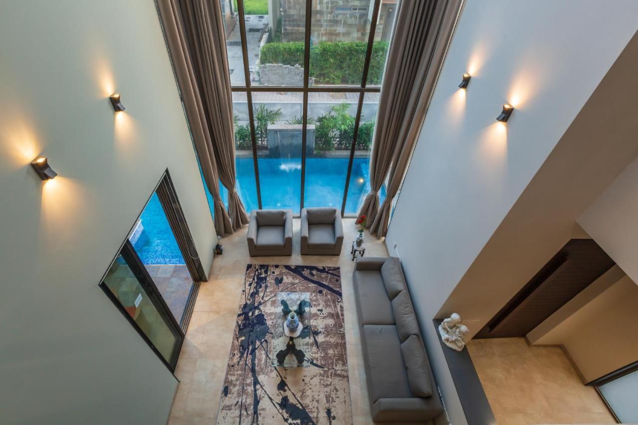 Saffronstays Aspen, Lonavala - Luxury Pool Villa With Games And Tv Room Near Bhushi Dam ภายนอก รูปภาพ